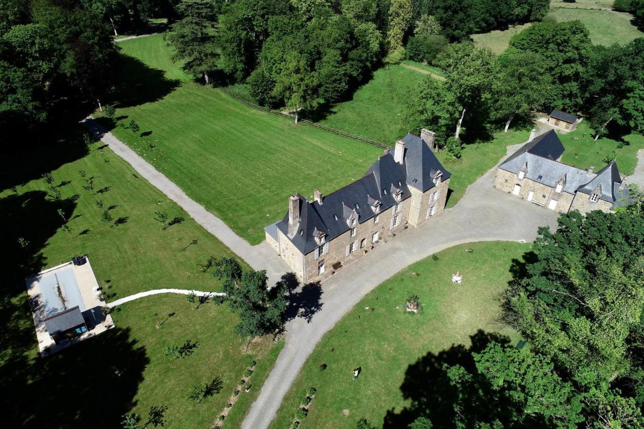 Chambres D'Hotes Chateau De La Croix Chemin Saint-Leger-des-Pres Exterior photo